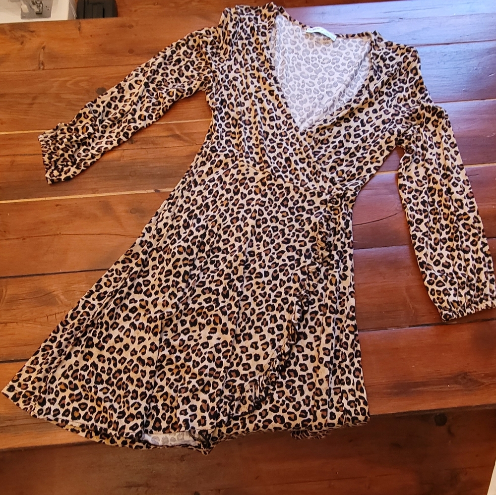 Pull&Bear Brown Wrap Dress with Puff Sleeves
